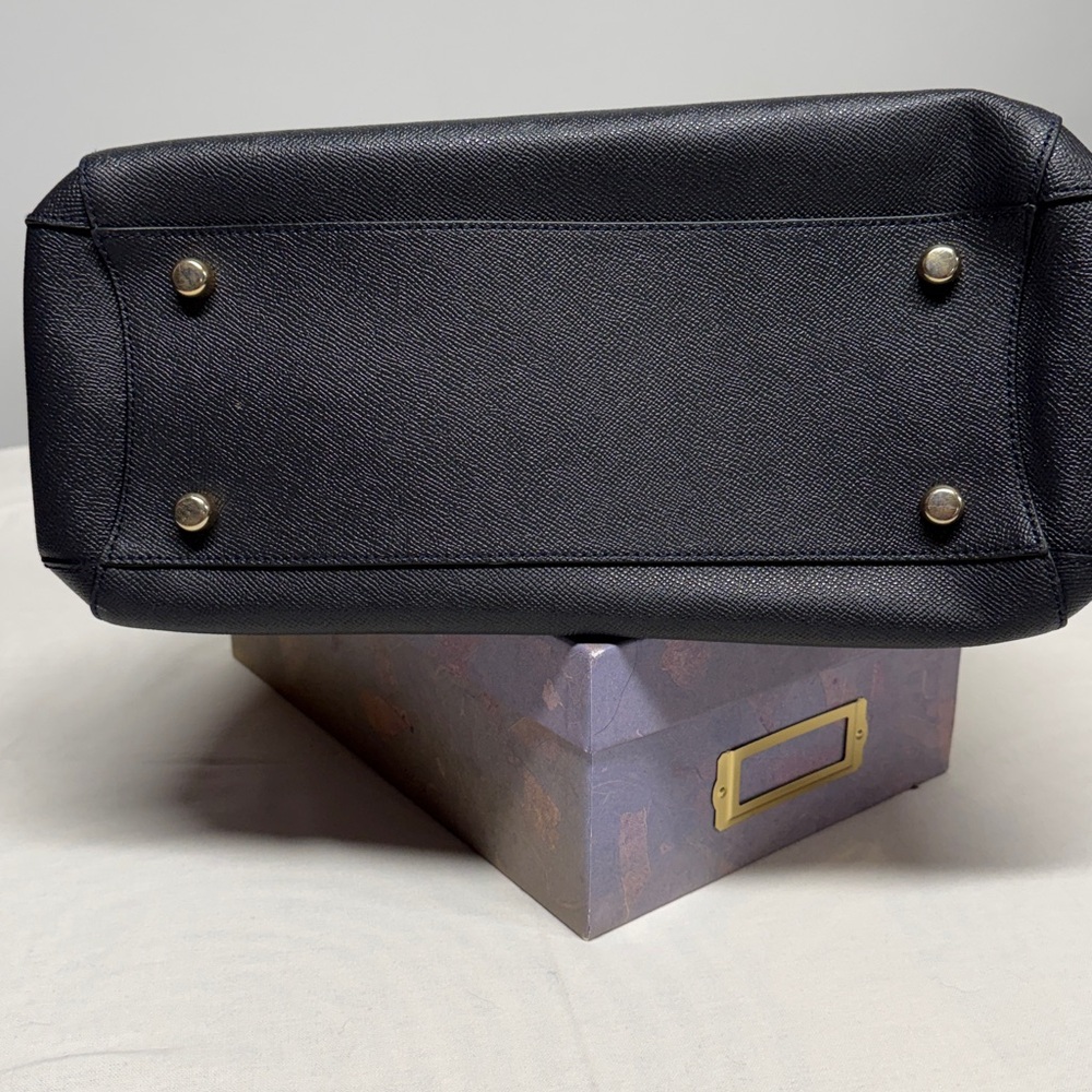 Coach Bag - Picture 5 of 9